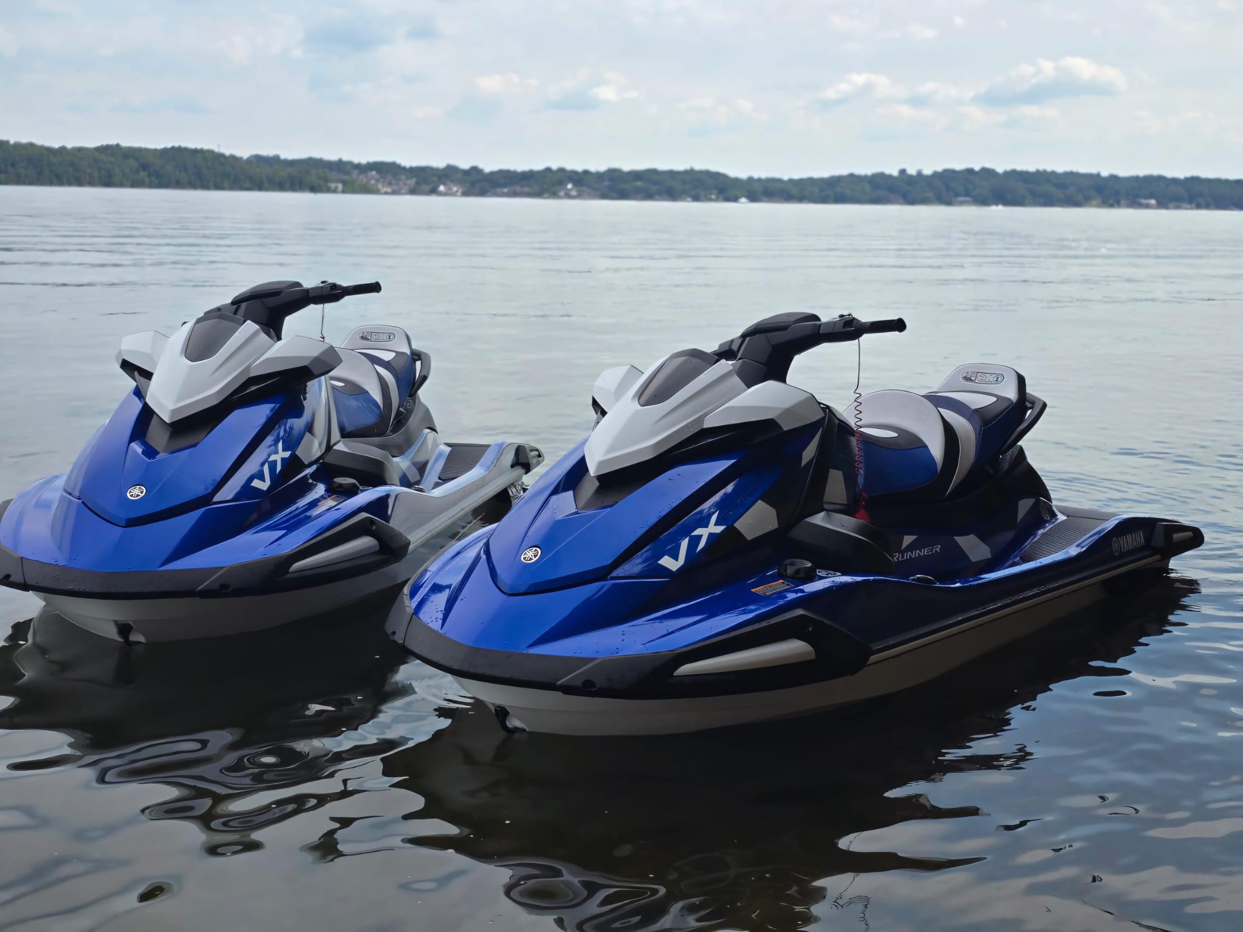 Jet Ski ( YAMAHAS)